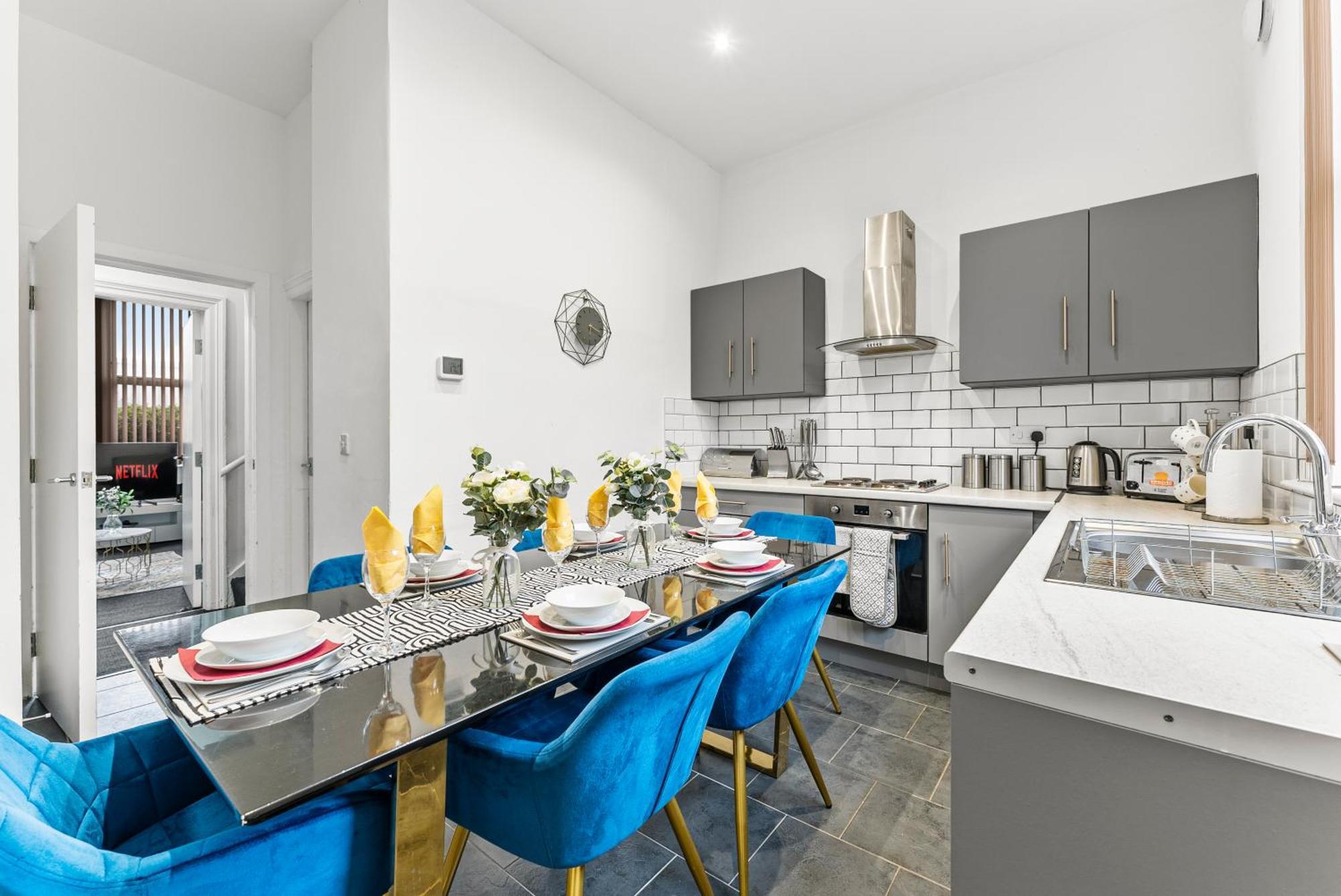 Апартаменты 20 Percent Off! Stylish Sheffield Abode Sleeps 12 Экстерьер фото
