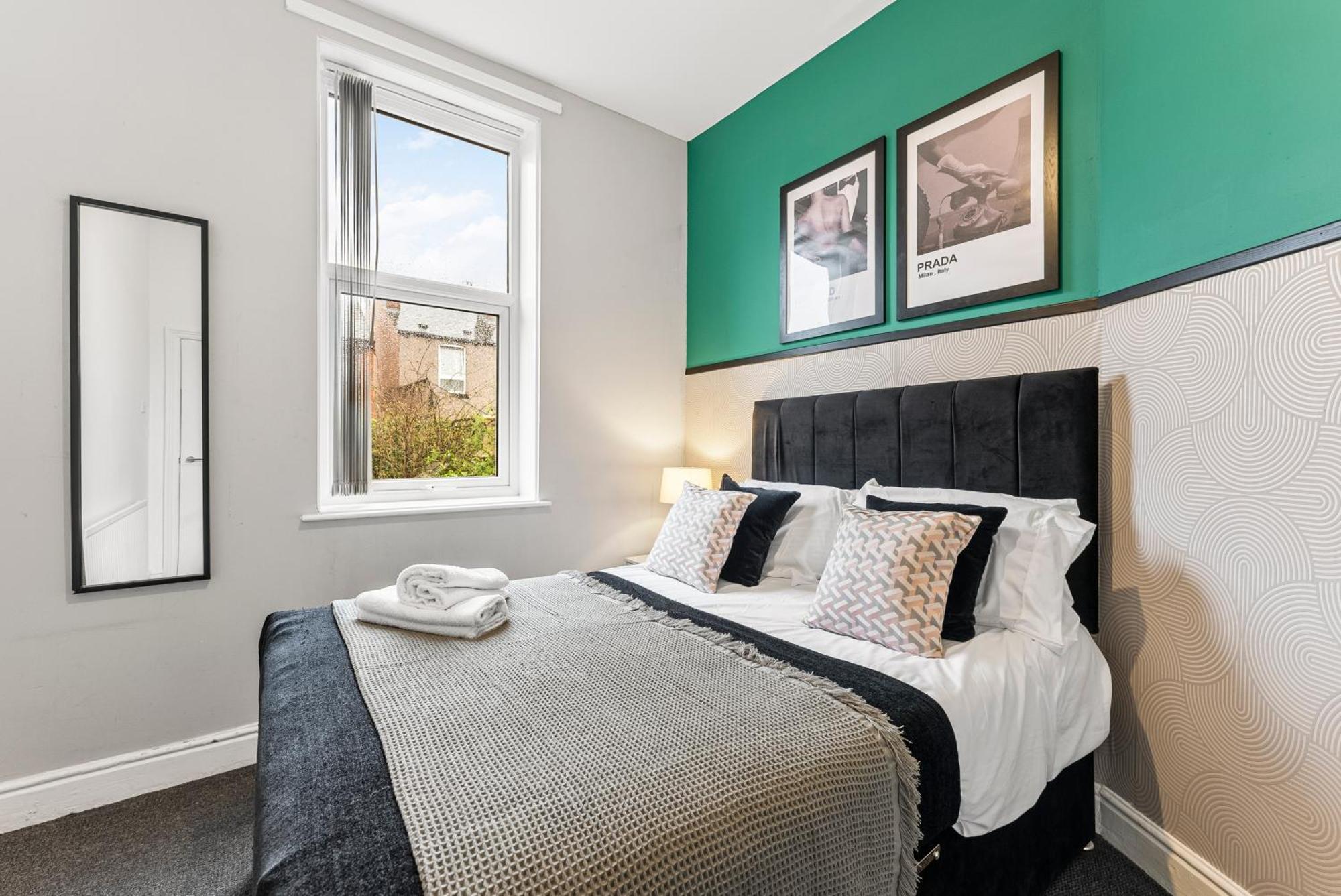 Апартаменты 20 Percent Off! Stylish Sheffield Abode Sleeps 12 Экстерьер фото