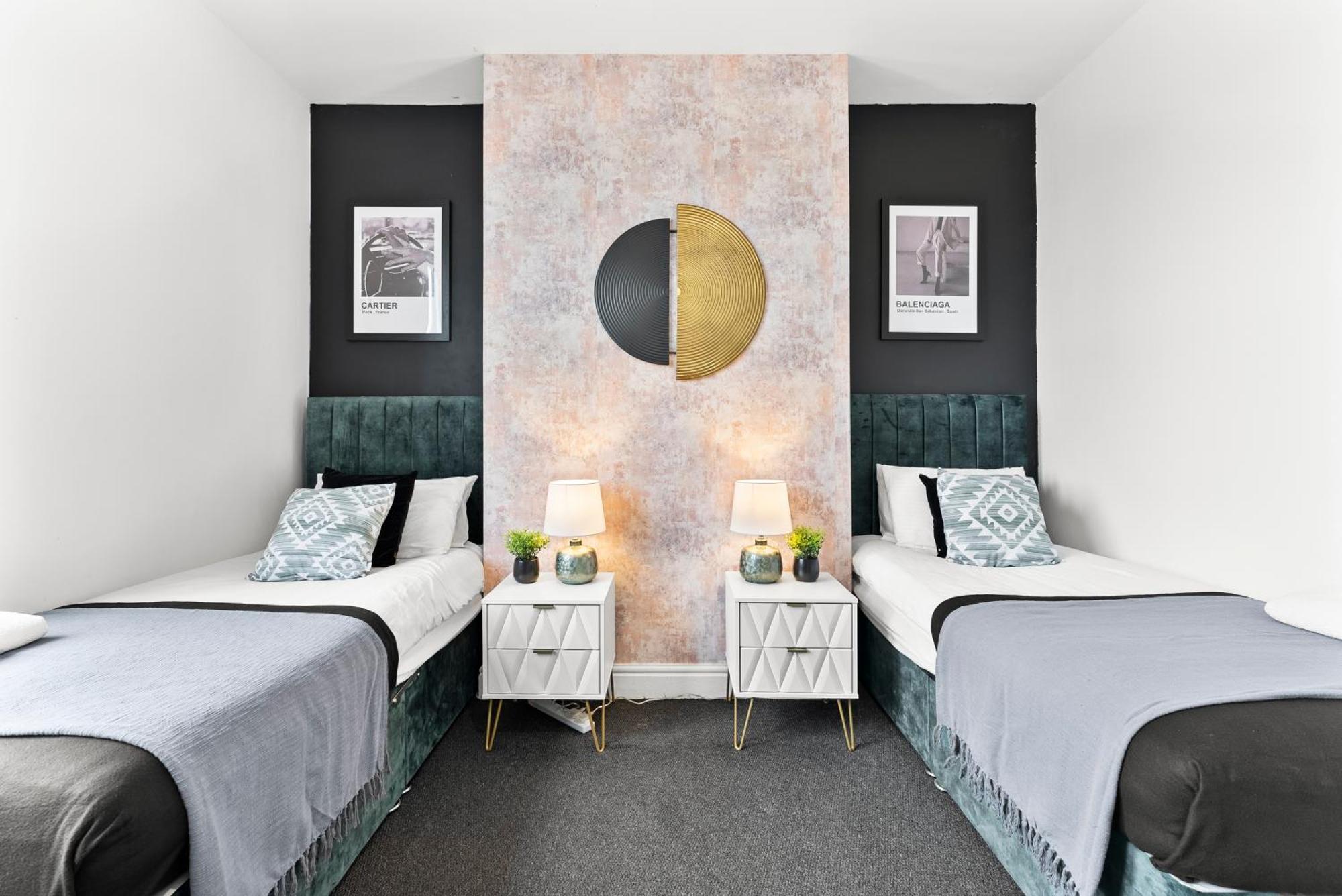 Апартаменты 20 Percent Off! Stylish Sheffield Abode Sleeps 12 Экстерьер фото