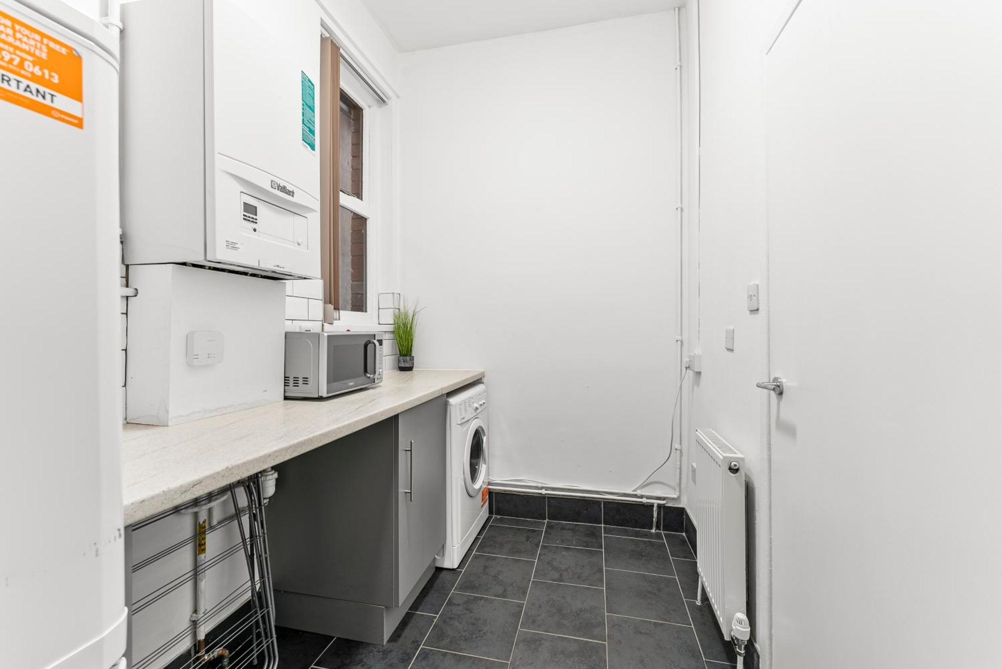 Апартаменты 20 Percent Off! Stylish Sheffield Abode Sleeps 12 Экстерьер фото