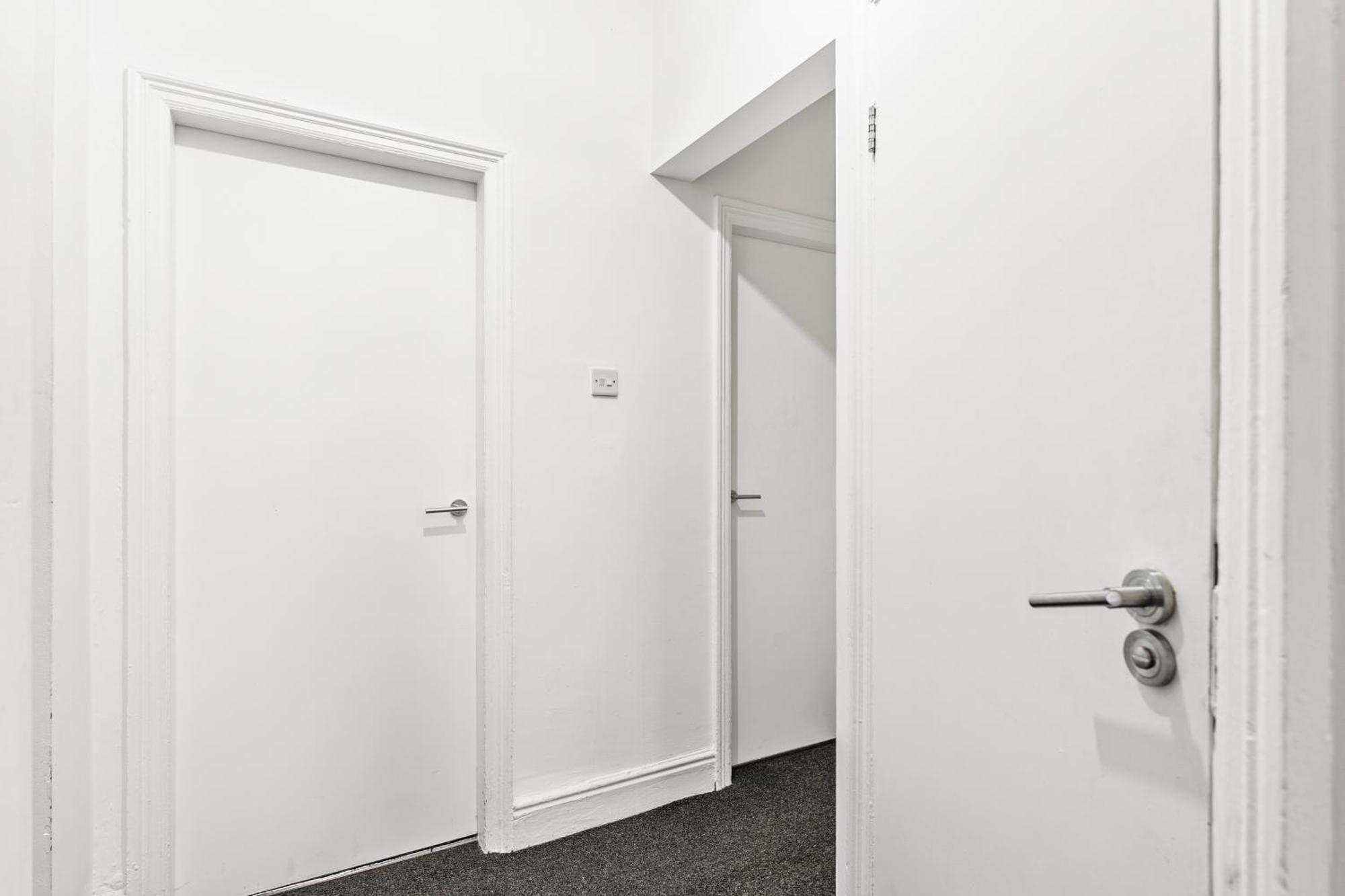 Апартаменты 20 Percent Off! Stylish Sheffield Abode Sleeps 12 Экстерьер фото