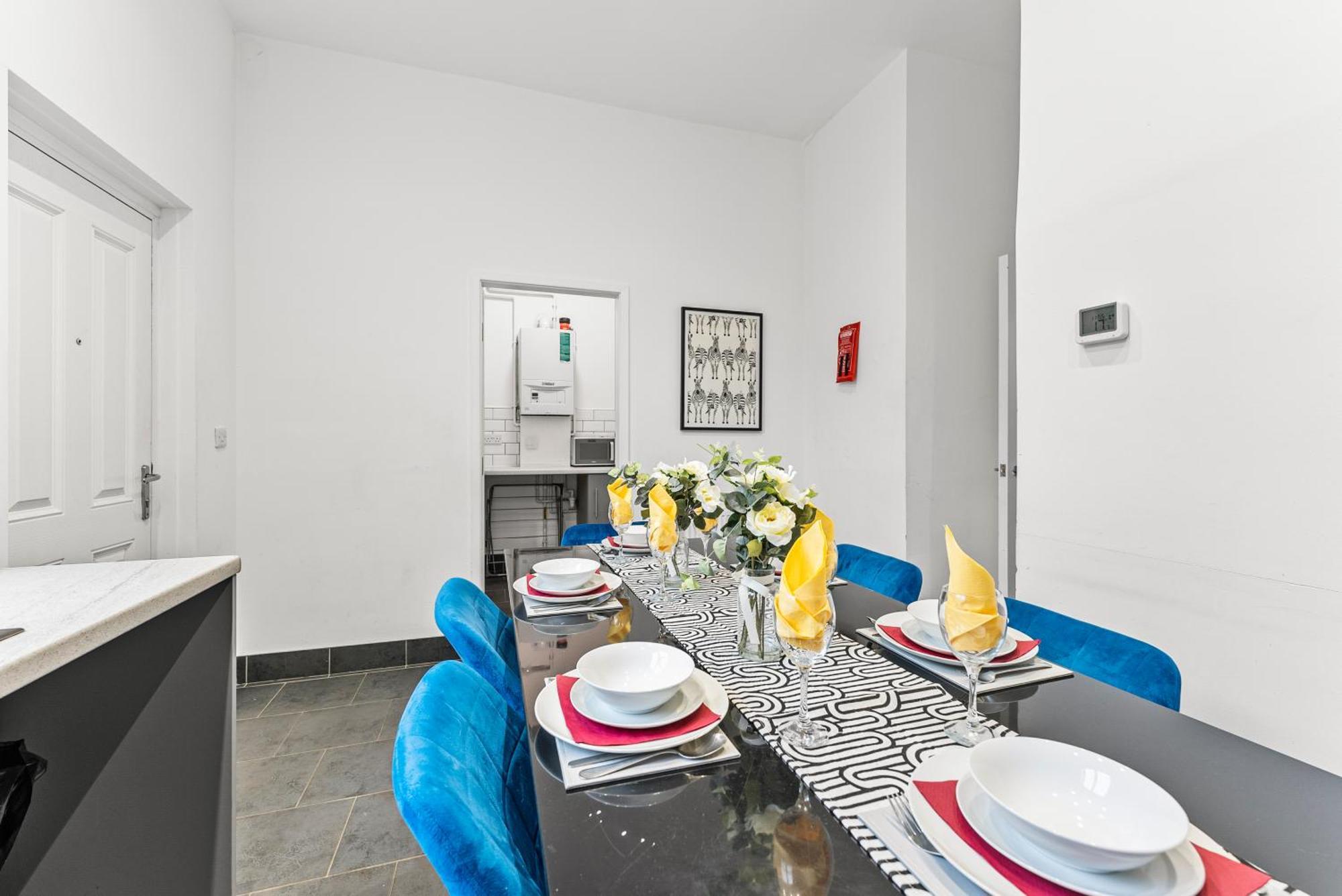 Апартаменты 20 Percent Off! Stylish Sheffield Abode Sleeps 12 Экстерьер фото